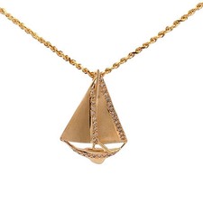 14 kt. Barca a vela in oro