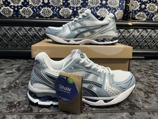 Asics Gel Kayano 14 - Size