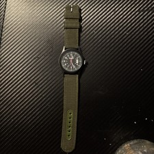 Un orologio stile militare