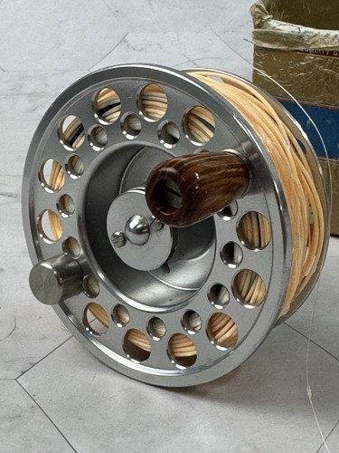 Bobina mosca pflueger trion - mosca,