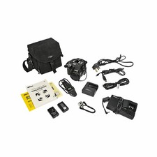 Nikon Coolpix 5700 con telecomando MC-EU1 e caricatore EH-21