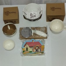 lotto mulino bianco 50 anni  casetta tazze latta nuovo gadget TUTTO NUOVO lim ed