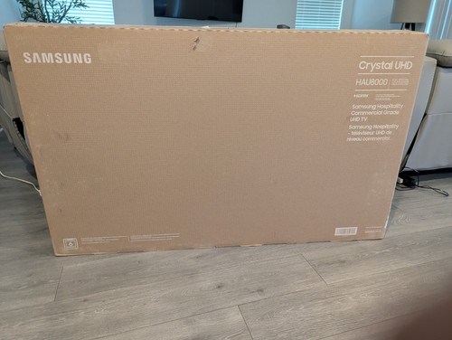 Samsung crystal uhd hau8000 - samsung,