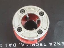 TESTA PORTA PETTINI PER