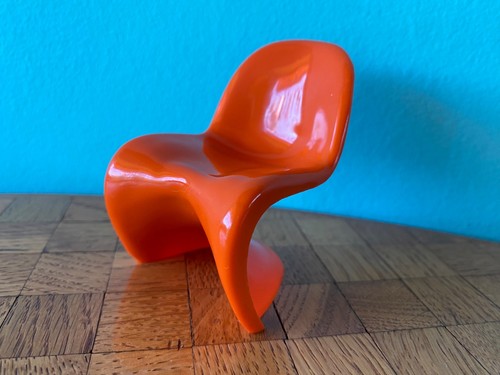 Sedia stile panton - stile, hennig