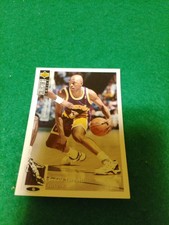 Figurina  18  Album Upper Deck 1995-96 