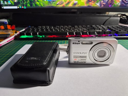 Nikon digital camera coolpix - nikon,