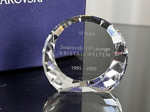 Swarovski figurine paperweight - swarovski,