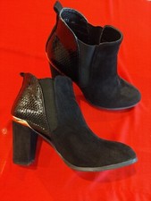 Stivaletti Donna Dame Rose Numero 39 Scamosciati Tacco 9 Cm Di Seconda Mano