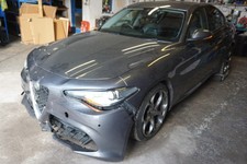 BREAKING ALFA ROMEO GIULIA 952