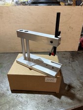 Mini pressa per spille ��