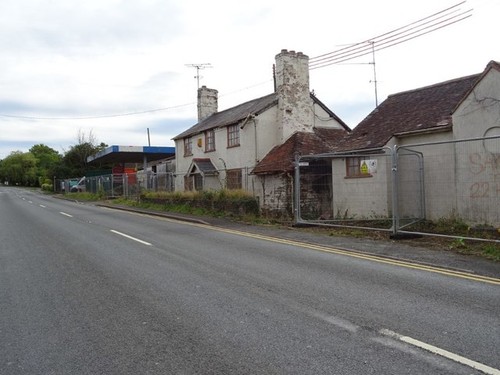 Photo 6x4 empty cottage upton - photo,