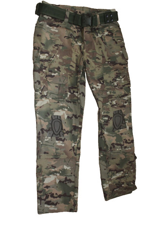 Pantaloni cargo mimetici