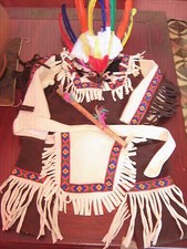 Costume Di Carnevale Per Bambino "CAPO INDIANO SIOUX" Anni Sei