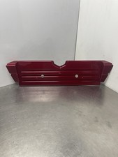 Mascherina posteriore BMW 7 E32 ROSSA targa   