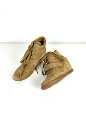 Scarpe casual nuove senza
