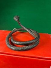 antico serpente in ferro battuto statua