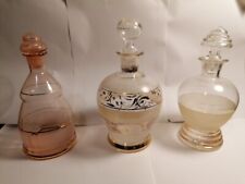 3 BOTTIGLIE DA LIQUORE ROSOLIO vetro e oro, antiche, con segni di usura sull'oro
