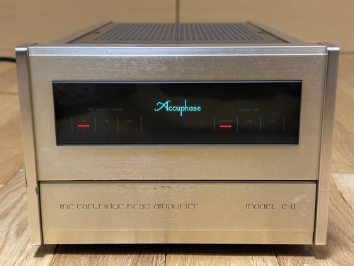 Accuphase head amp - accuphase, c-17