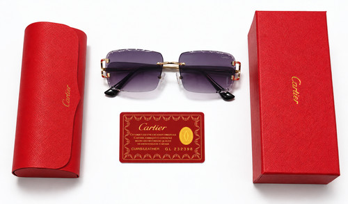 Cartier big diamond cut red - big,