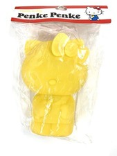 Sanrio Hello Kitty Penke Penke