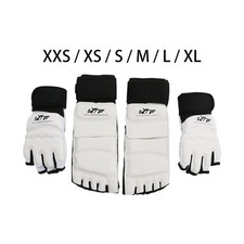 Guanti di karate di taekwondo