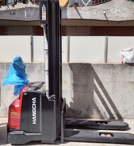 Carrello elevatore elettrico - elettrico,