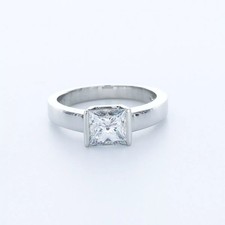 Anello di fidanzamento