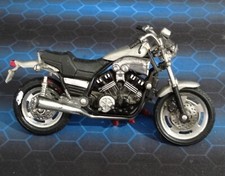 Yamaha V MAX-- Modellino moto