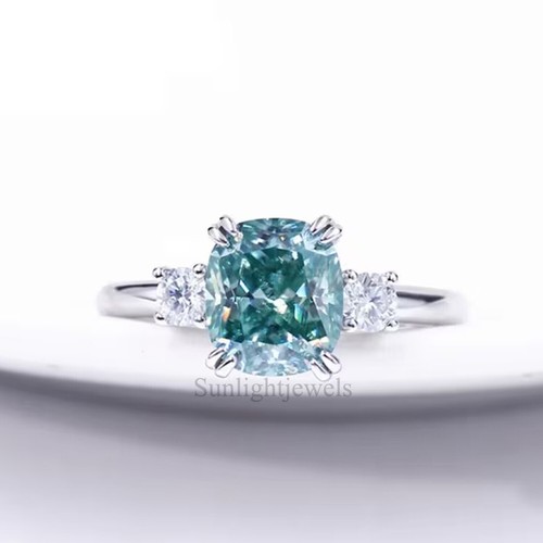 Anello solitario taglio