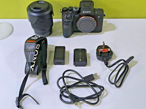 Fotocamera digitale mirrorless