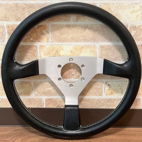 Momo veloce pie - momo,