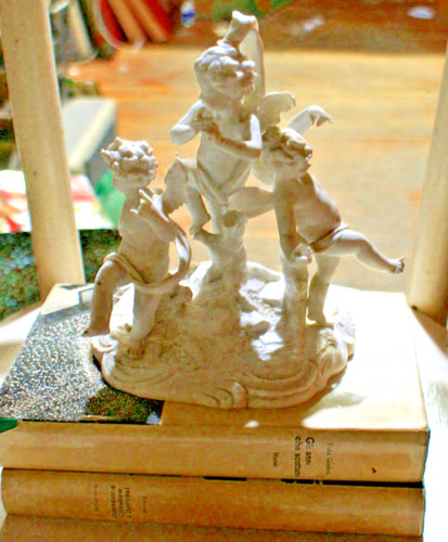 690v trittico putti - putti, in