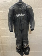 Tuta in pelle da moto Arlen