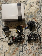 Nintendo NES Mattel Version 1985 + 2 Joystick