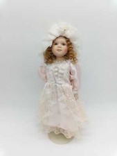 Bambola in ceramica vintage