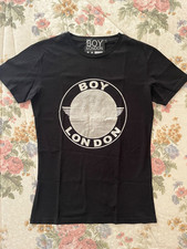 T-shirt nera Boy London