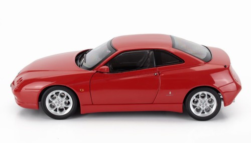 Alfa romeo gtv - 24v, red