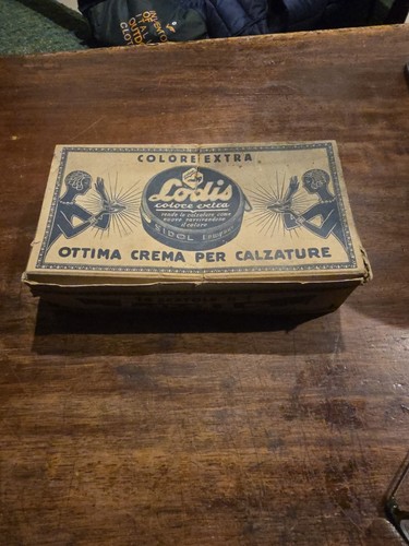 Antica vecchia scatola - antica,