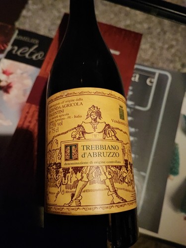 Trebbiano valentini 2015 - trebbiano,
