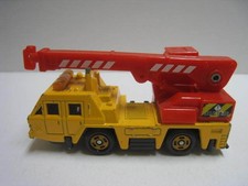 Camion gru diesel Nissan 805