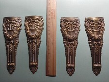 Decorazioni Liberty in ottone