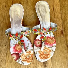 Giuseppe Zanotti Design Vicini