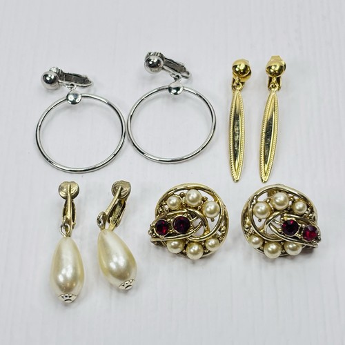 Jewelry lot pair - pair, vintage