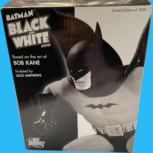Statua bob kane - statua, batman
