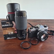 Olympus OM-10  + Olympus Zuiko 50mm f/1.8 + Sigma 80-200 F/3.5-4 + Accessories