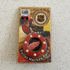 Roller hockey puck detroit red - hockey,