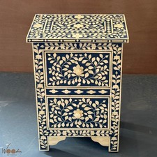 Comodino di lusso intarsiato