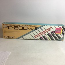 ROLAND PC-200 MK II Midi