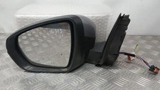 1618046980 left rearview